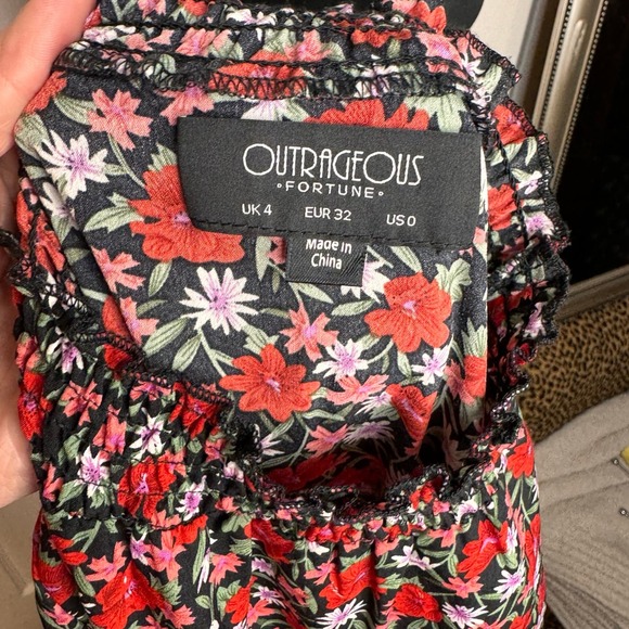 Womens Outrageous Fortune SZ 0 Floral long sleeve Dress-red, black, white - Picture 7 of 10